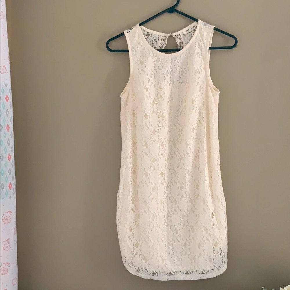 White lace dress
